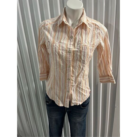 The North face button up 3/4 sleeve top size small - Picture 1 of 3